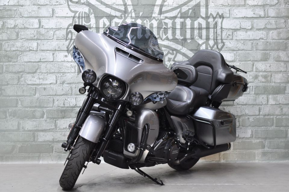 2019 Harley-Davidson CVO Ultra Limited FLHTKSE