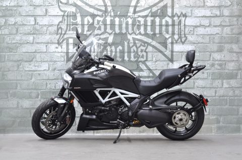 2015 Ducati Diavel Carbon