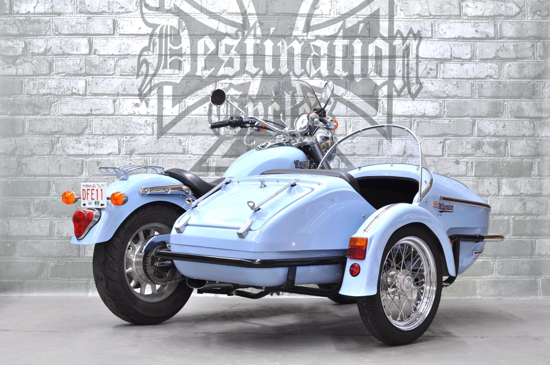 2007 Triumph Bonneville America w/ Watsonian GP700 sidecar
