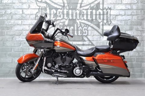 2013 Harley-Davidson CVO Road Glide FLTRXSE2