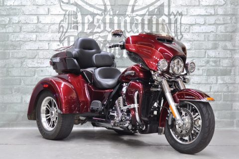2016 Harley-Davidson Tri-Glide Ultra FLHTCUTG
