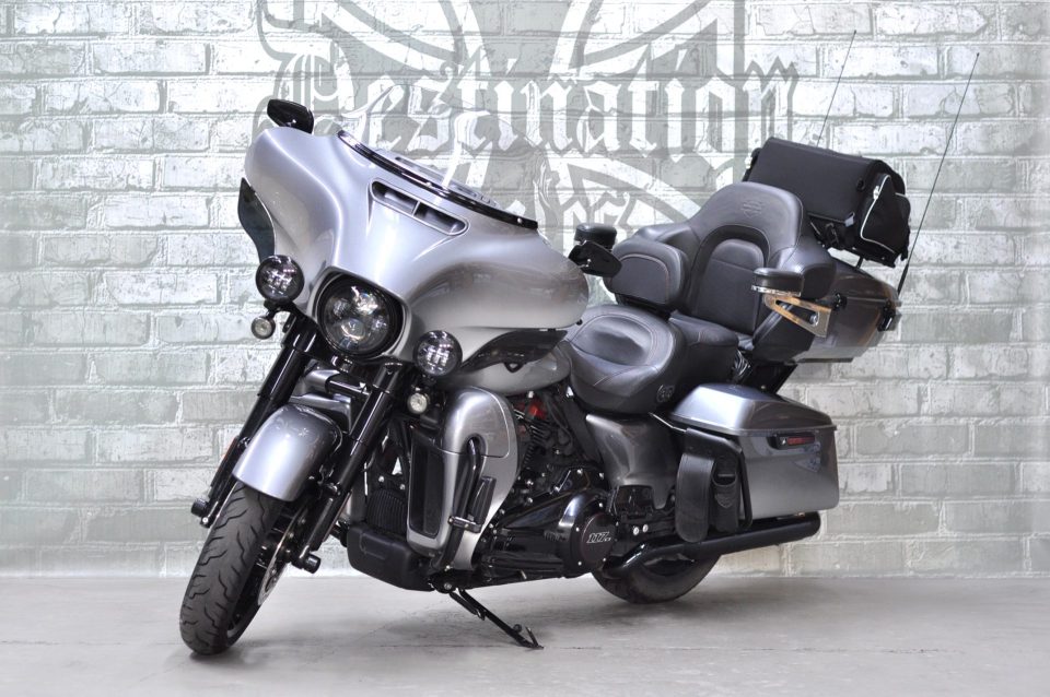 2019 Harley-Davidson CVO Ultra Limited FLHTKSE