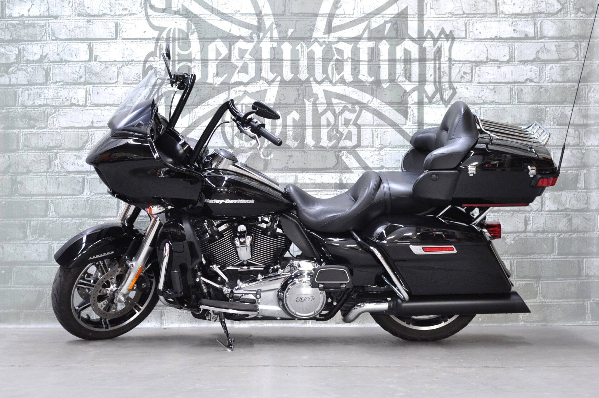 2020 Harley-Davidson Road Glide Limited FLTRK