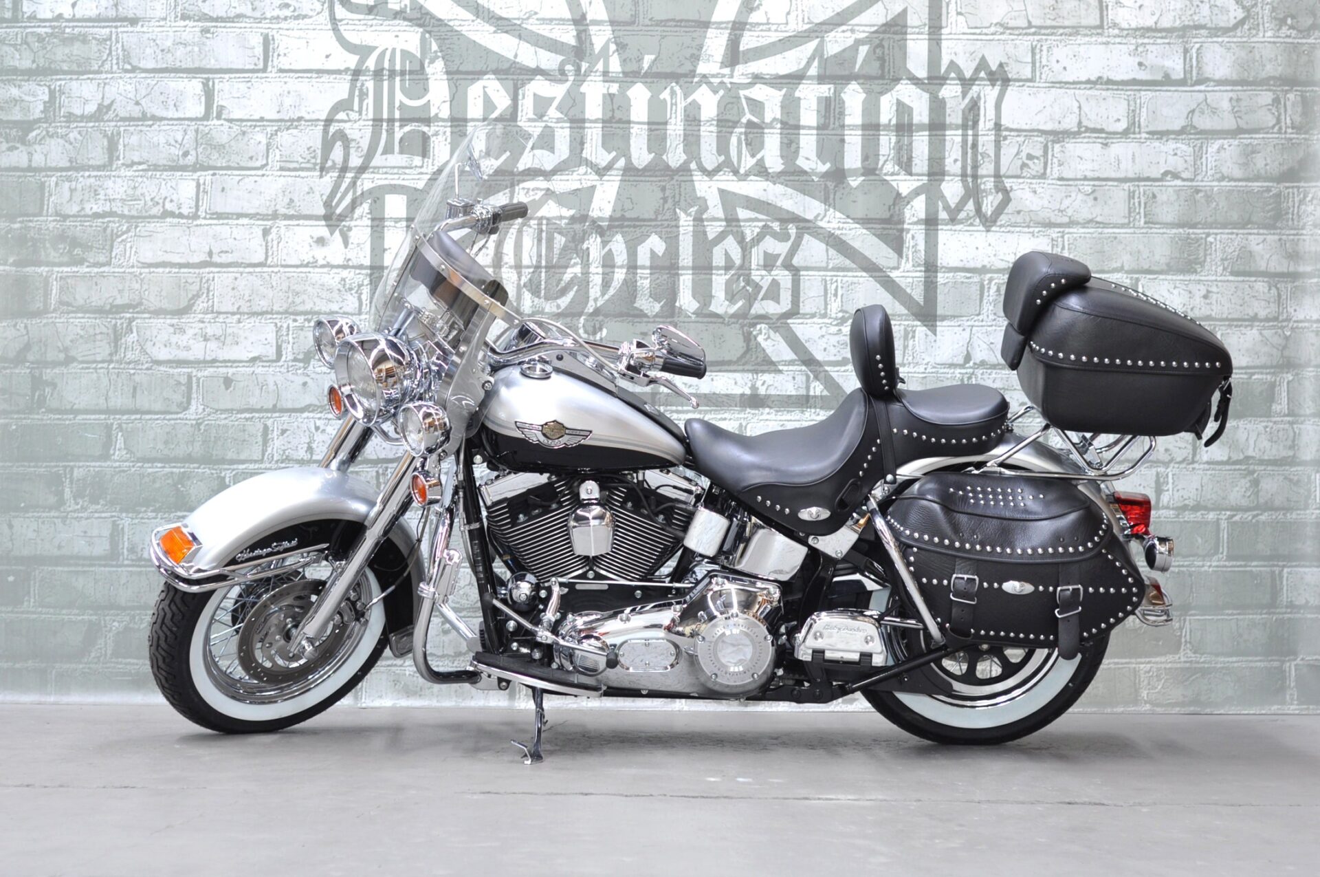 2003 Harley-Davidson Heritage Softail Classic FLSTCI