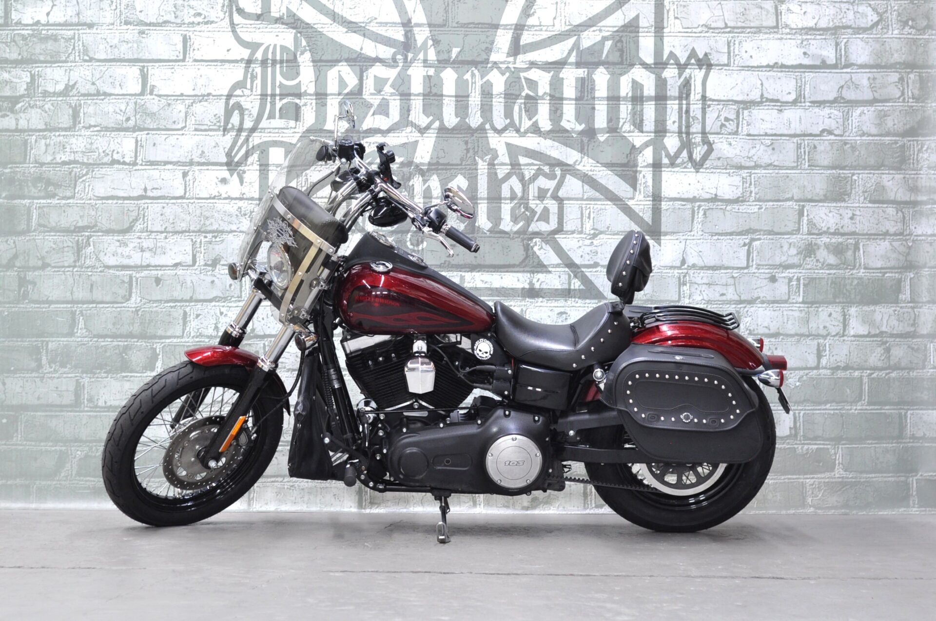 2017 Harley-Davidson Dyna Street Bob FXDB
