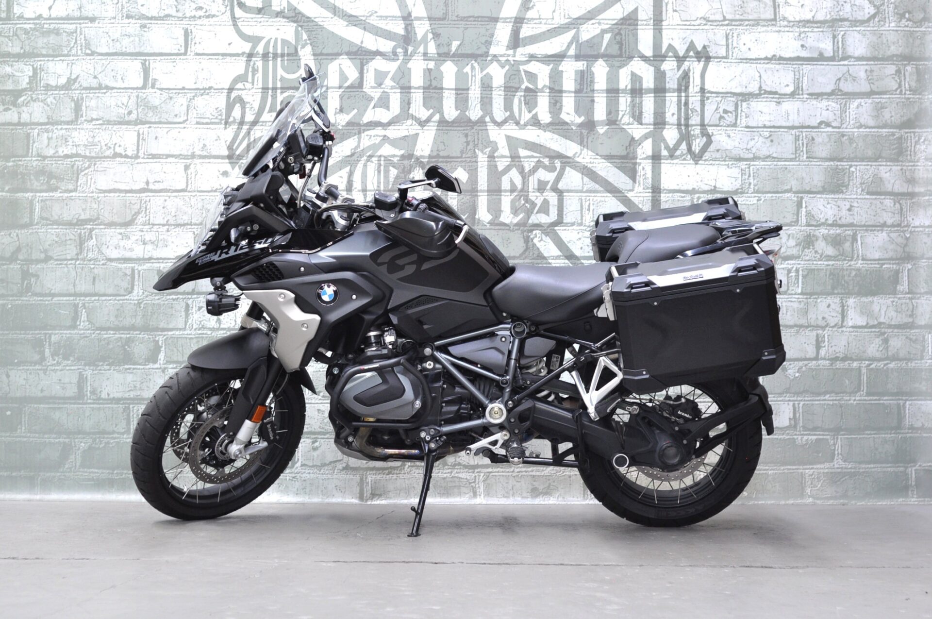 2022 BMW R1250GS Triple Black