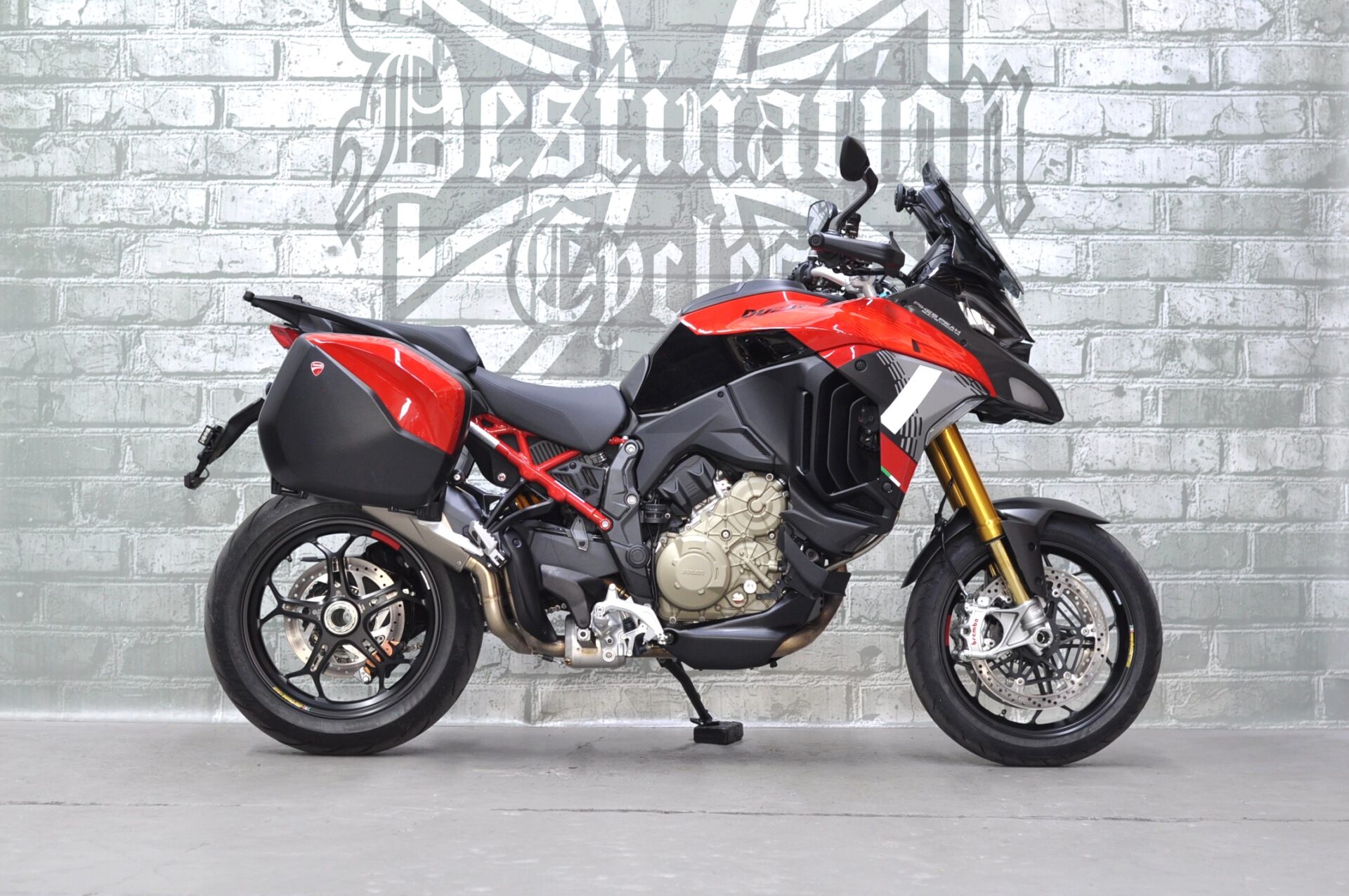 2025 Ducati Multistrada V4 Pikes Peak