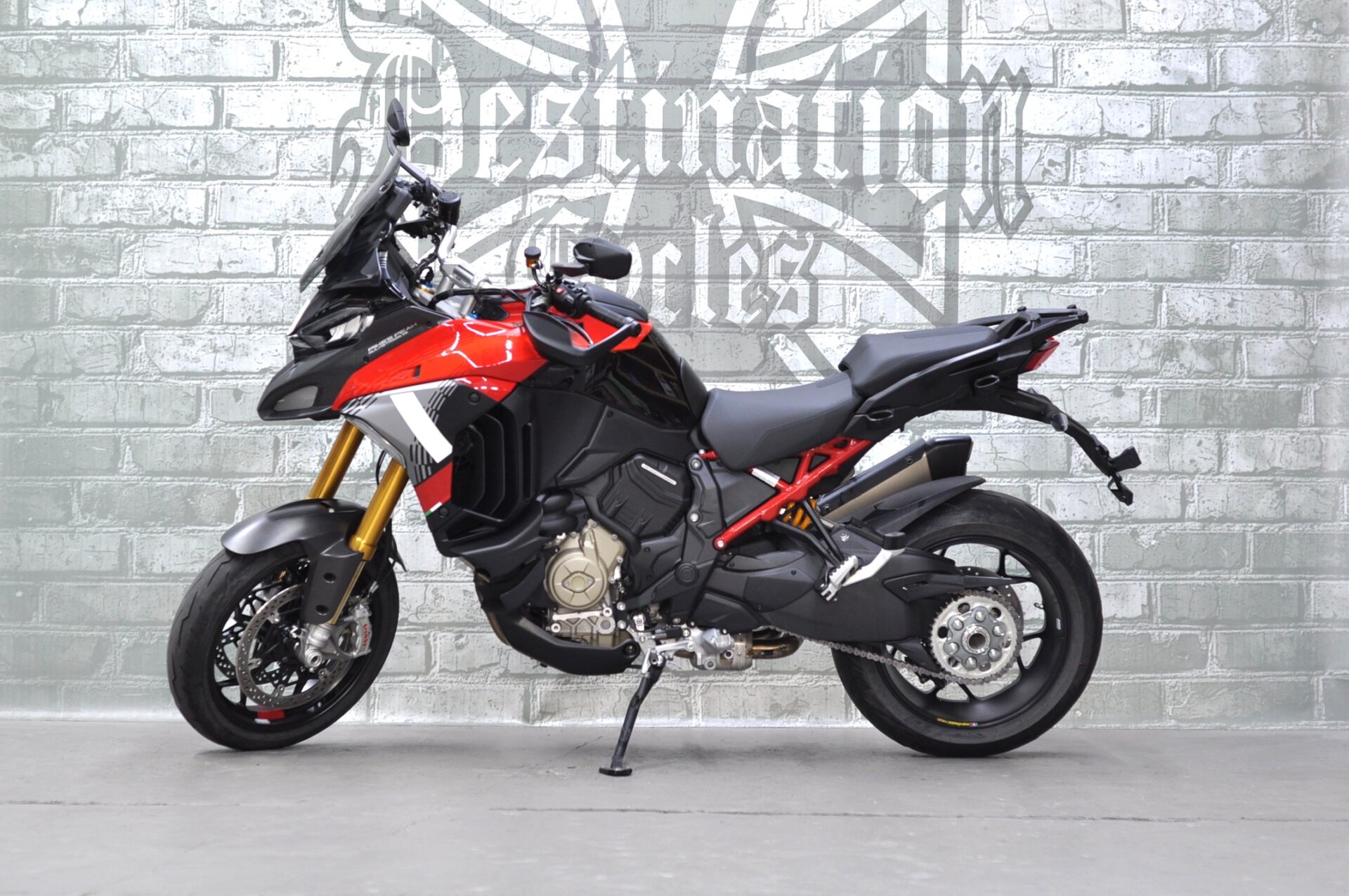 2025 Ducati Multistrada V4 Pikes Peak