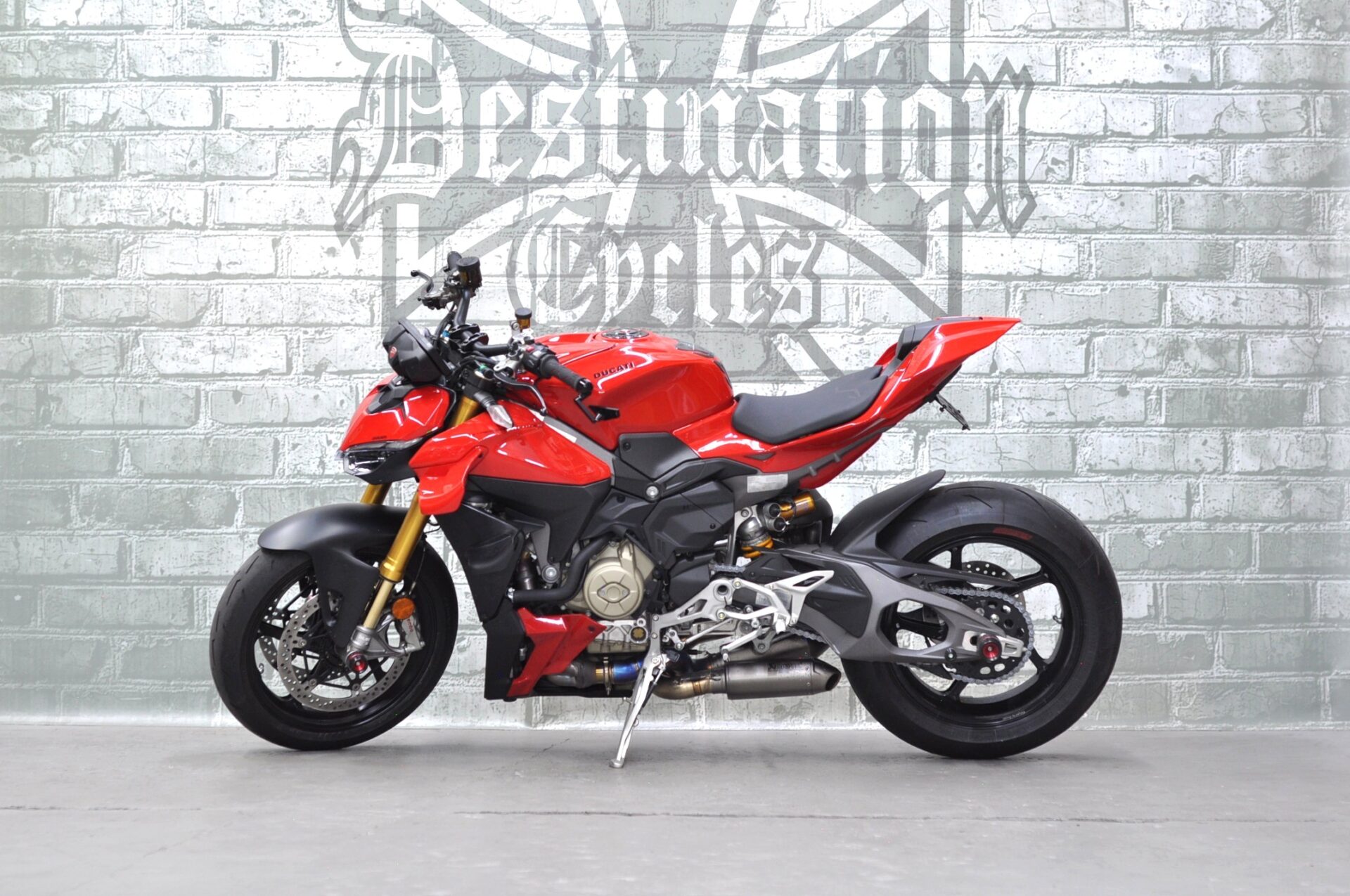 2025 Ducati Streetfighter V4S