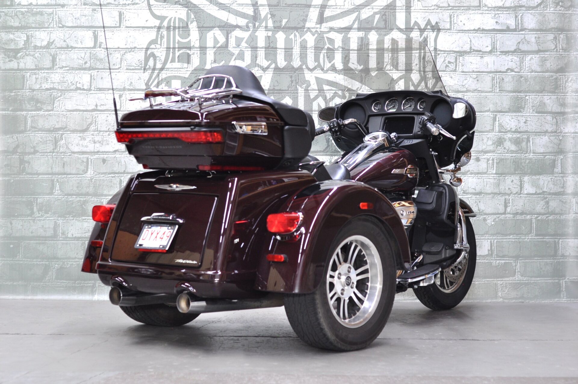 2022 Harley-Davidson Tri-Glide Ultra FLHTCUTG