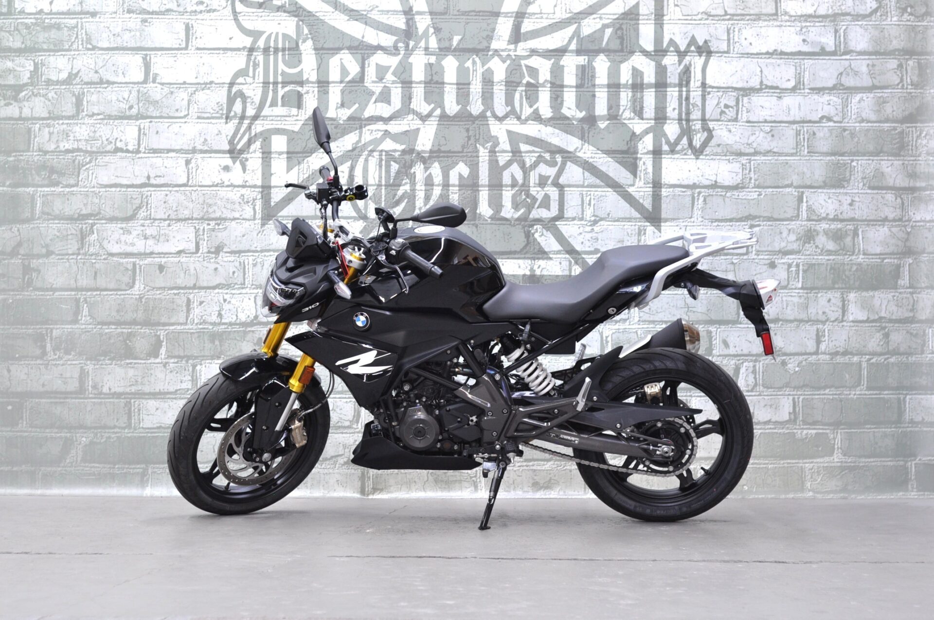 2023 BMW G310R