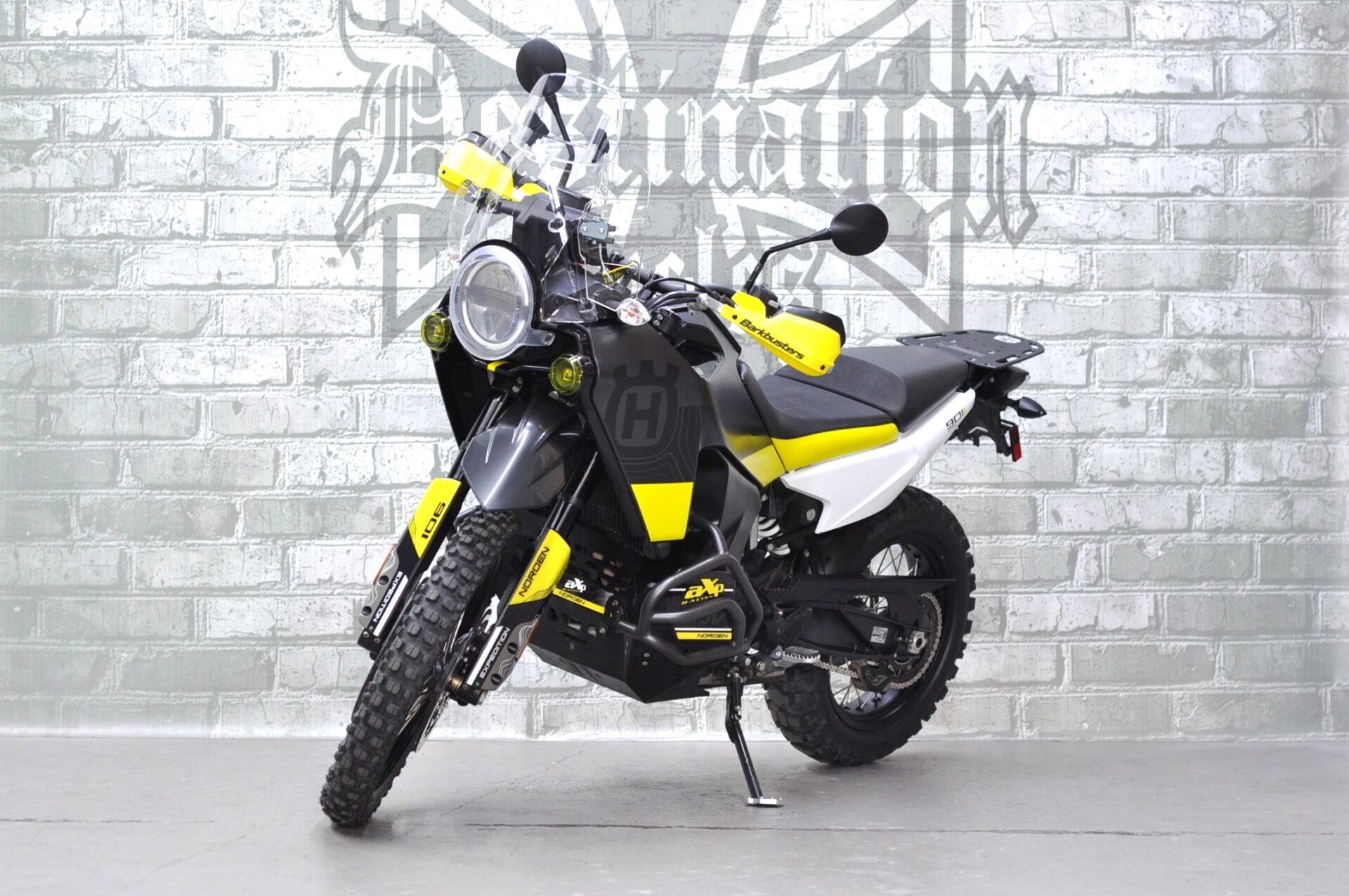 2022 Husqvarna Norden 901