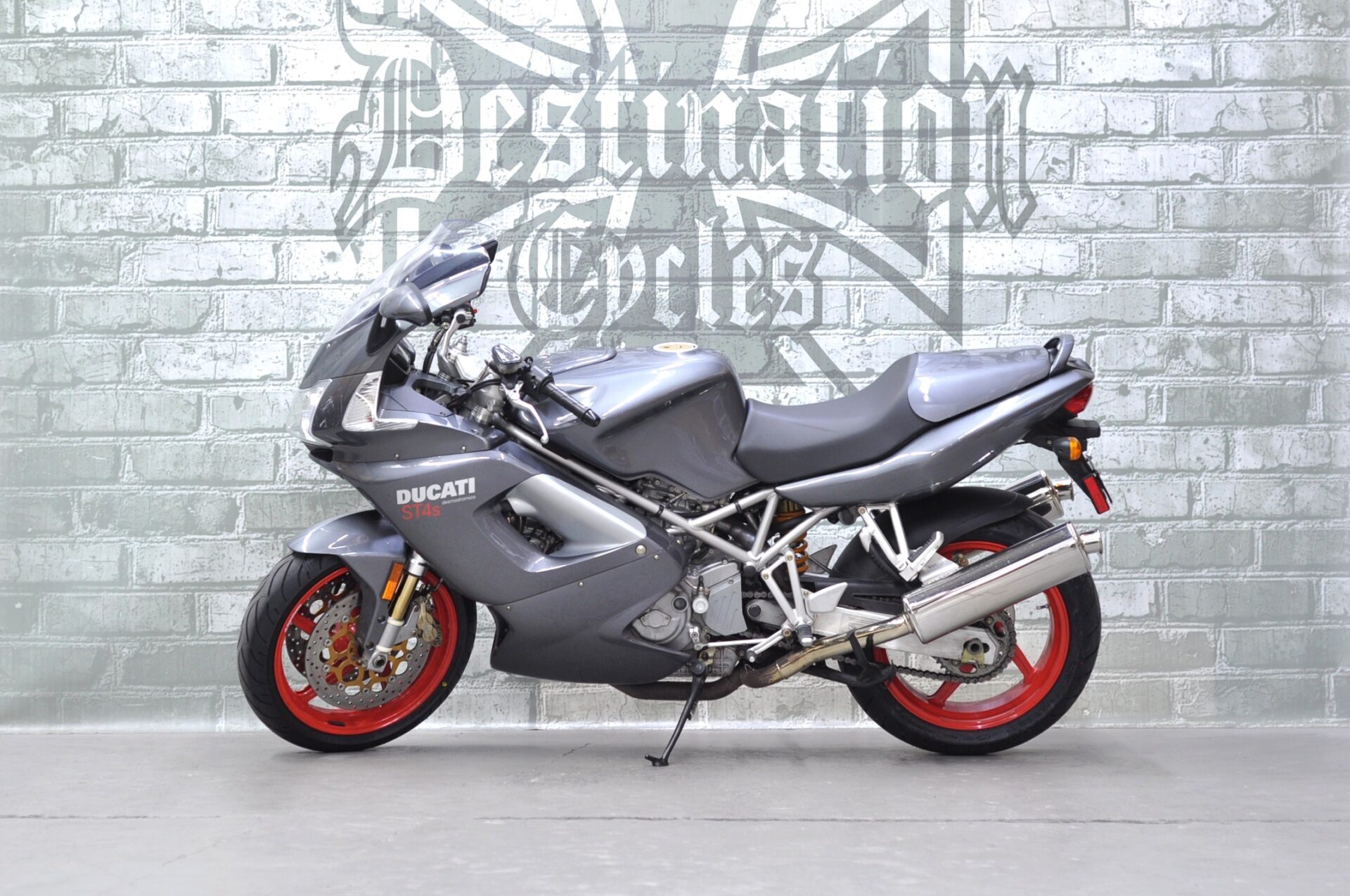 2004 Ducati ST4S