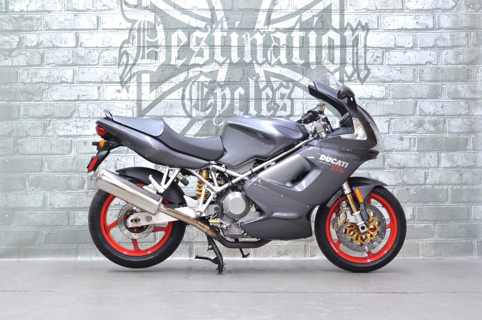 2004 Ducati ST4S